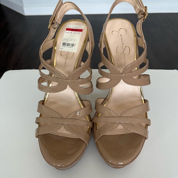 JESSICA SIMPSON (JS-BINNIE)•S:10M/40•NUDE•PATENT HIGH HEEL SHOE/SANDAL - Picture 16 of 16